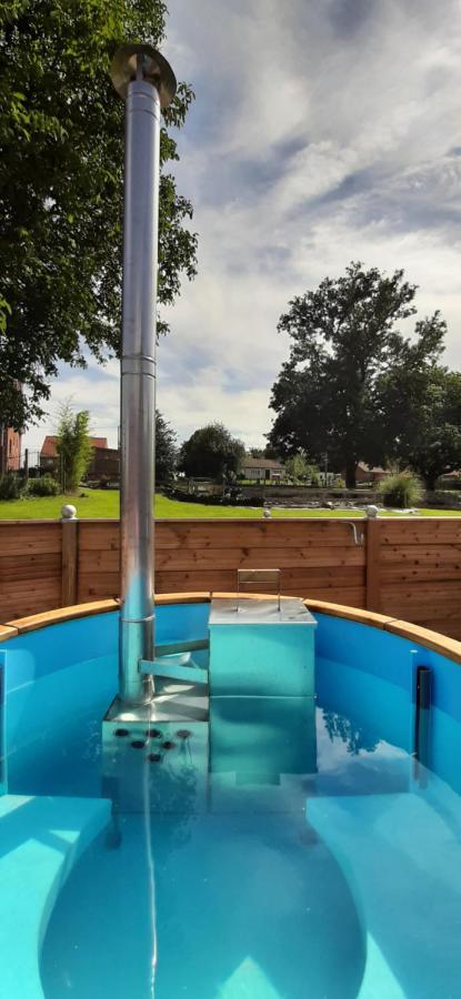 Kota Scandinave Avec Son Bain Nordique Privatif - Gite Du Moulin 62130 Pierremont 外观 照片